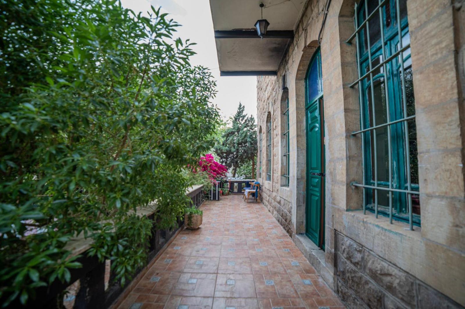 Central House With Beautiful Garden Amán Exterior foto